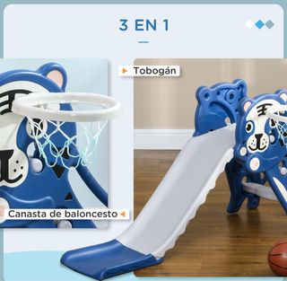Parque infantil azul con tobogán y canasta