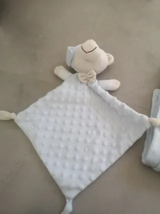 Manta Minky y Dou Dou Oso Bebé Azul