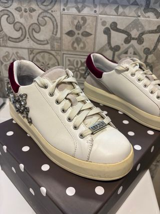 Sneakers Liu Jo bianche con strass