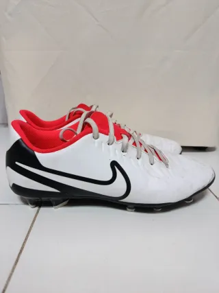 Botas Fútbol Nike Tiempo Talla 40