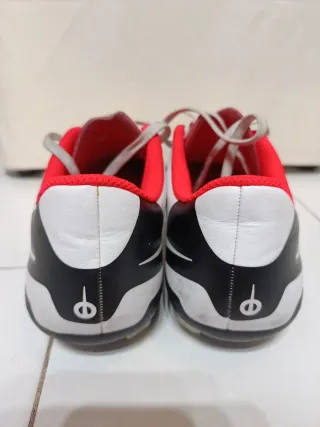 Botas Fútbol Nike Tiempo Talla 40