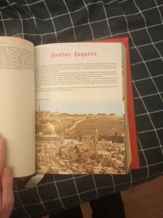 Sagrada Biblia, tamaño grande.