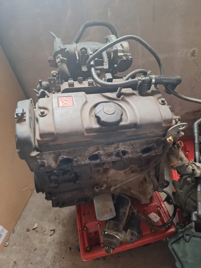 Motor Saxo VTS 1.6 8v