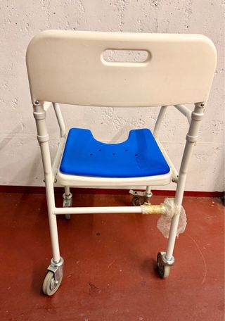 Silla de ducha con ruedas movilidad reducida Nueva