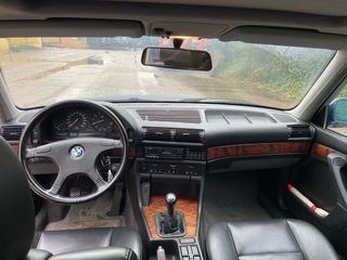 BMW Serie 7 735i solo un dueño 135.000 km