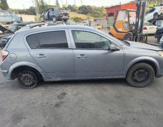 Filtro de aire opel astra h berlina 349954