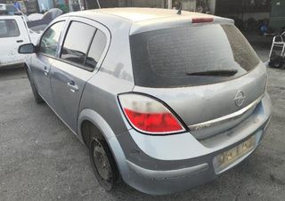 Filtro de aire opel astra h berlina 349954