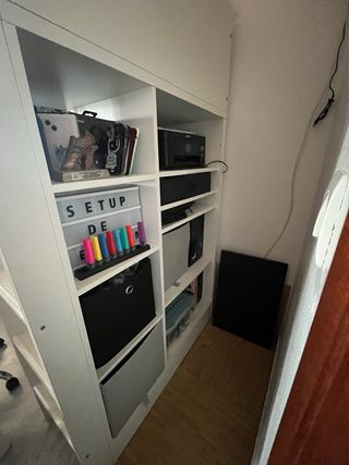 Litera con escritorio blanco