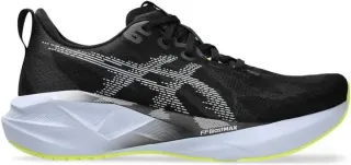 Zapatillas Asics Novablast 5 Ultraligeras.