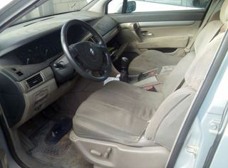 245561 8200056350 caja mariposa renault vel satis