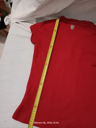 Lote 2 polos y zapatillas Ferrari mujer