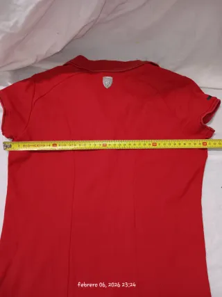 Lote 2 polos y zapatillas Ferrari mujer