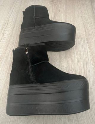 Botas pretas salto plataforma 33
