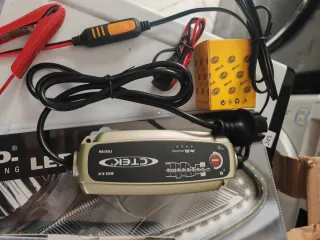 Cargador Baterías Ctek 12V/5A