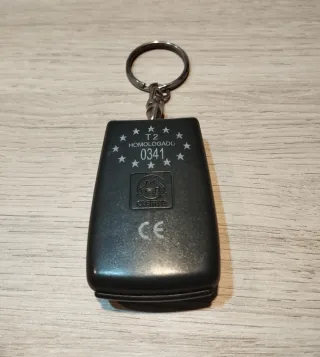 Mandos puerta de pàrquing.