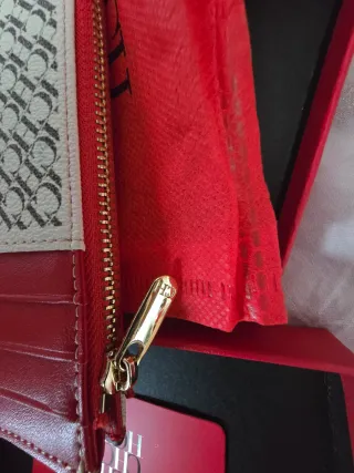 Tarjetero sin estrenar