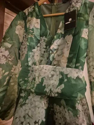 Vestido largo floral verde y blanco