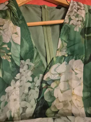 Vestido largo floral verde y blanco