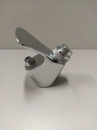 Grifo temporizador para fuente