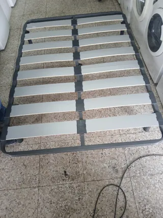 Somier de láminas metálico