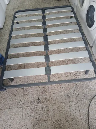 Somier de láminas metálico