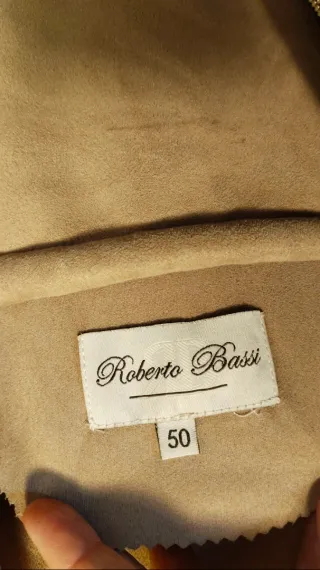 Abrigo reversible Roberto Bassi ante y animal prin