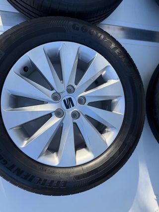 Llantas Seat Ateca 205/60 R 16  92 V