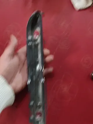 Embellecedor luces traseras Mercedes clásico