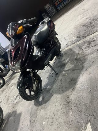 Yamaha Aerox Scooter Automático