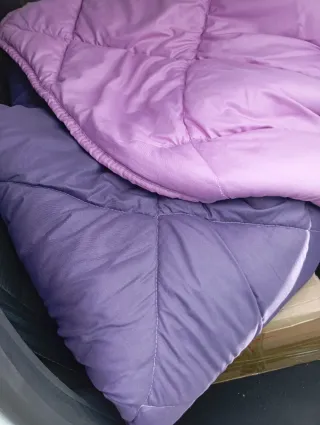 Edredón reversible morado/rosa cama 1,50