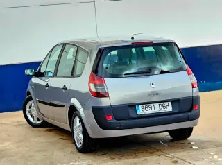 Renault Grand Scenic 2005
