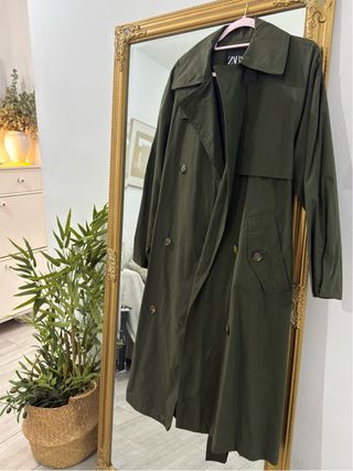 Trench ZARA verde militar
