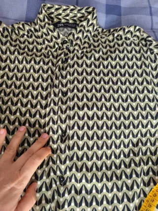 Zara camisa estampada oversize