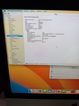 iMac 21.5 Core i5 8GB RAM 1TB