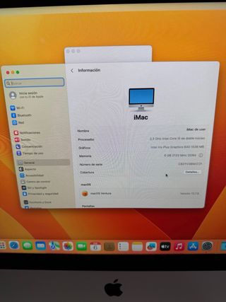 iMac 21.5 Core i5 8GB RAM 1TB