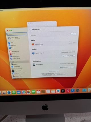 iMac 21.5 Core i5 8GB RAM 1TB