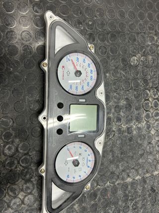 Cuadro de instrumentos KYMCO superdink 300