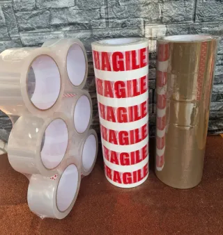 18 rotoli nastro adesivo assortiti