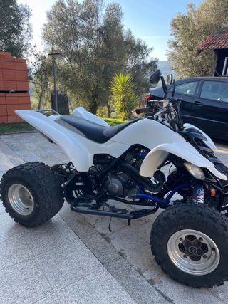 Yamaha Raptor 660r
