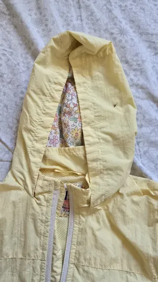 Chubasquero niña Zara 12-18 meses