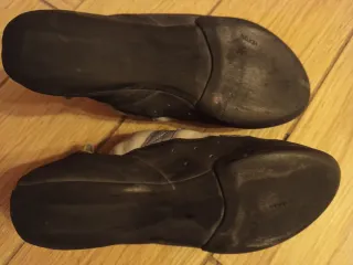 Pies de gato Simond 44