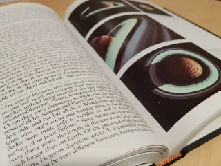 COSMOS — Carl Sagan - Edición Macdonald UK 1981