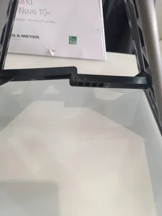 Soporte Guitarra K&M 17591 WAVE 10