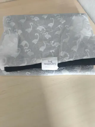 Bufanda Jacquemus Negra y Gris