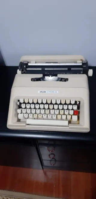 Olivetti Lettera 35 Máquina de Escribir