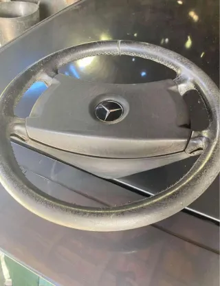 Volante Mercedes 190