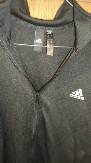 Chaqueta Adidas Negra con Rayas Blancas UNISEX