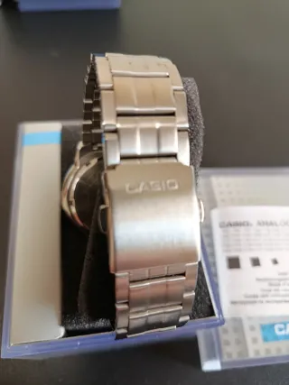 Reloj Casio MTP 1298.