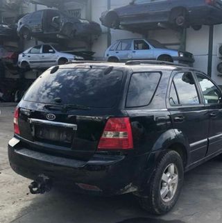 Faro izquierdo kia sorento 2.5 crdi 411182