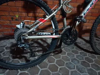 Bicicleta de Montaña B-PRO